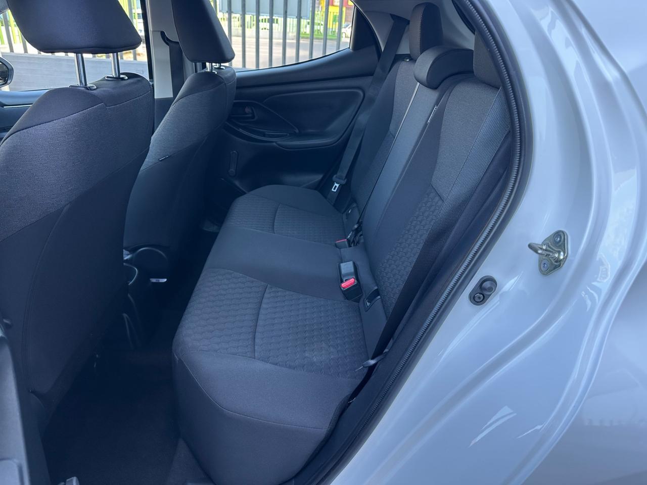 Toyota Yaris 1.0 5 porte Active