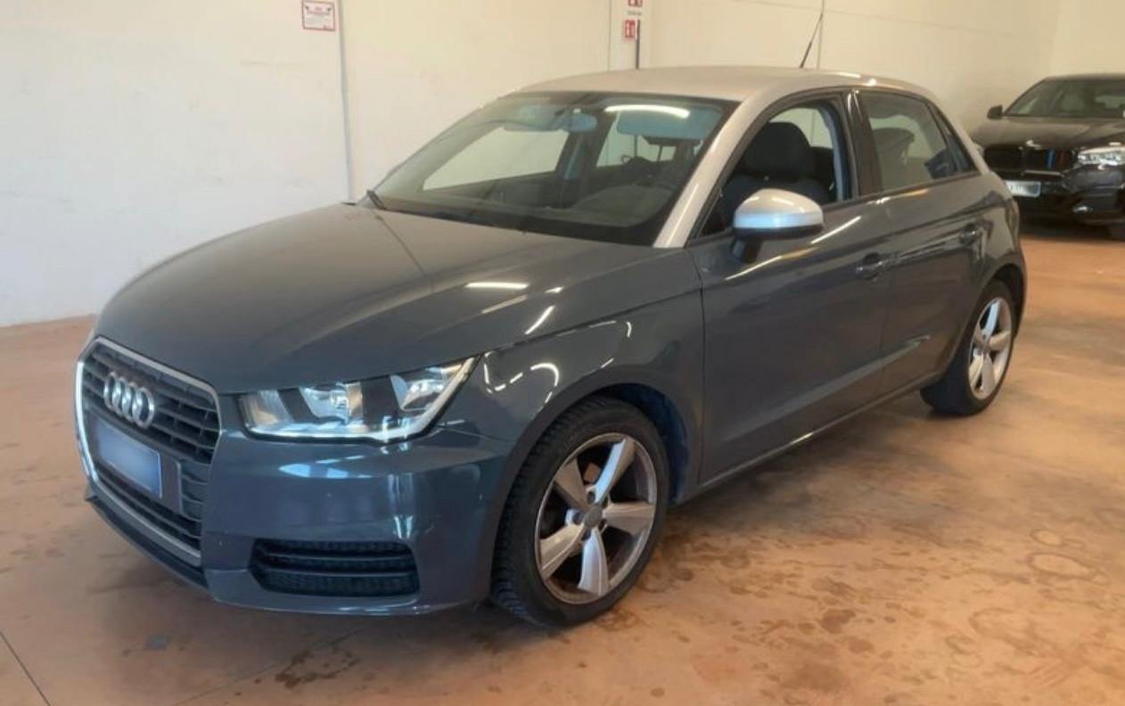 AUDI A1 Sportback 1.0 TFSI Metal Plus