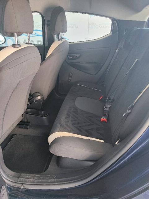 Lancia Ypsilon 1.2 Gold 69cv