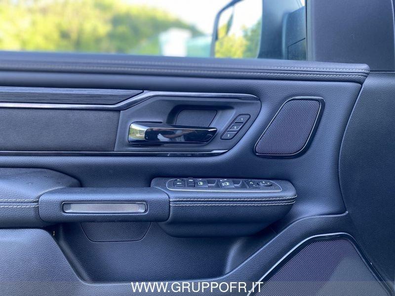 Dodge RAM RAM 1500 5.7L HEMI V8 REBEL G/T eTORQUE N1 - NETTO IVA