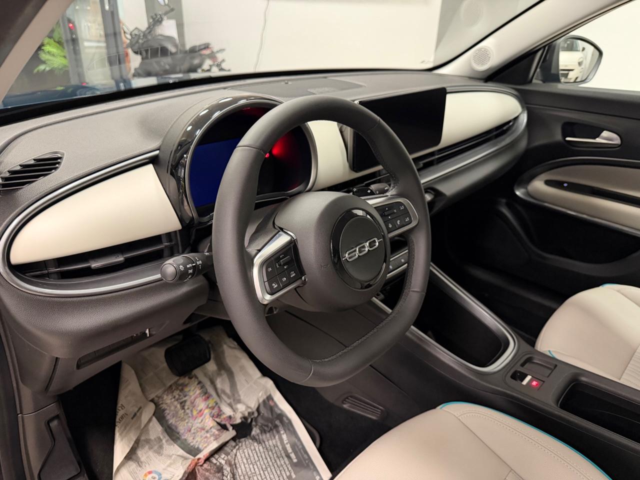 Fiat 600 Hybrid 100 CV DCT MHEV La Prima 230 al mese