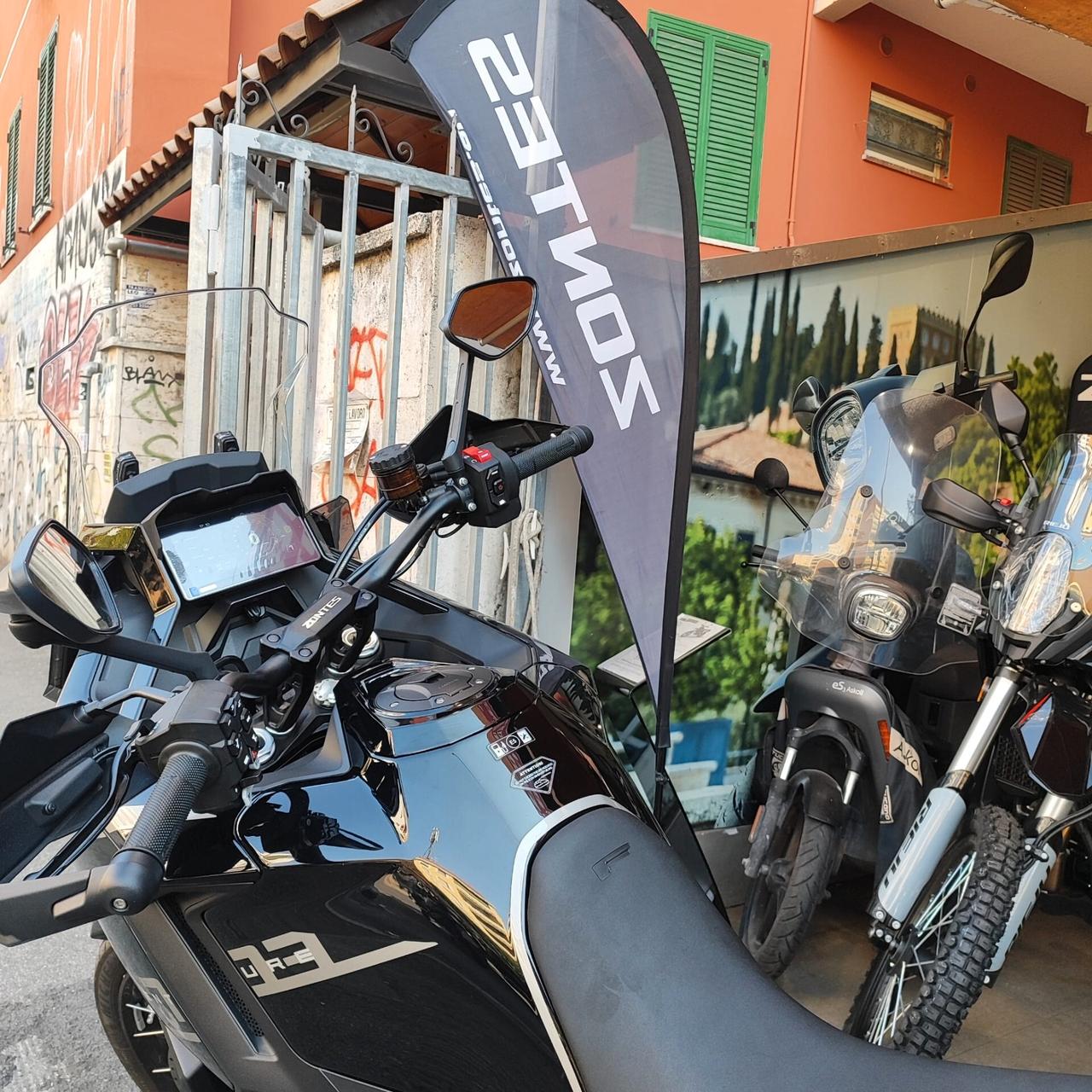 Zontes 703F 2025 – 8.500 km – 95 CV – Pari al nuovo
