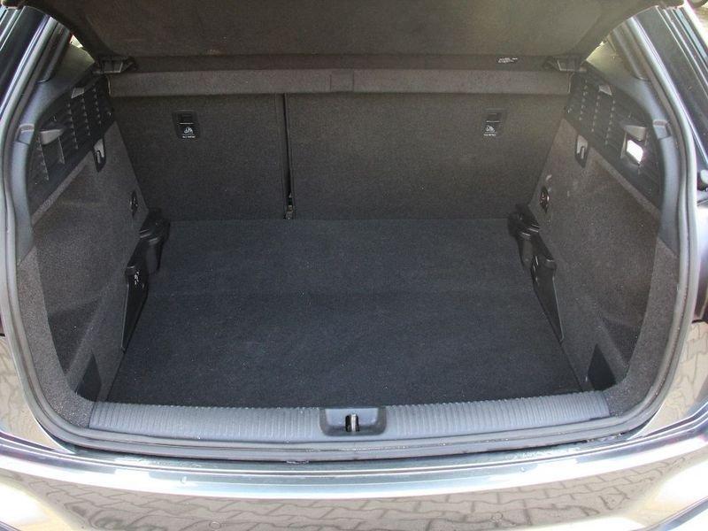 Audi Q2 35 TDI S tronic S line 19" Led Matrix Camera