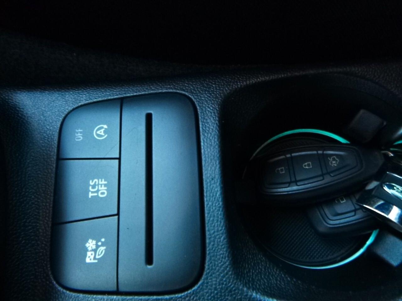 Ford Fiesta Active 1.0 Ecoboost Start&Stop NEOPATENTATO