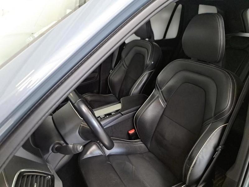 VOLVO XC90 B5 D AWD automatico Plus Dark