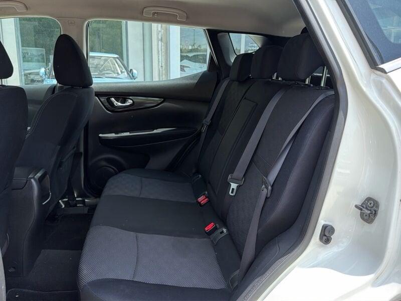 Nissan Qashqai 1.5 dci Tekna 110cv my16
