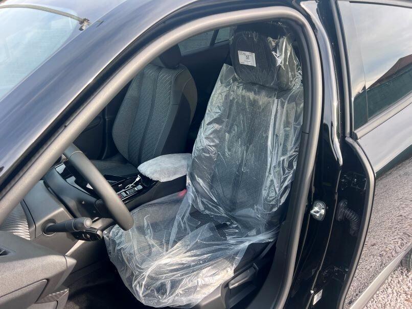 Peugeot 2008 PureTech 100 S&S Allure