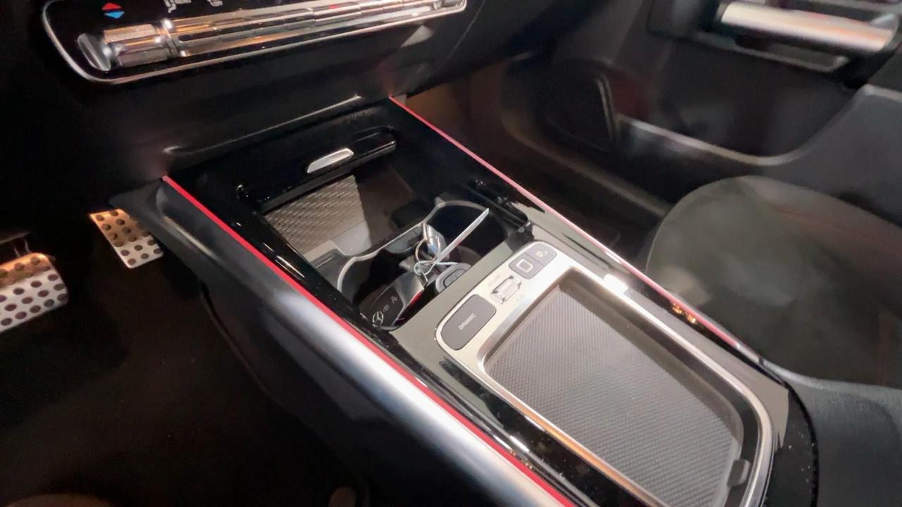 Mercedes-benz GLA 200 d Automatic AMG Line Advanced Plus