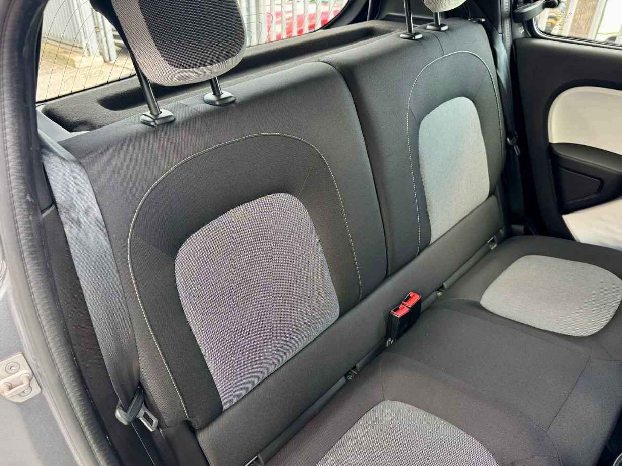 Renault Twingo 0.9 TCe 90 CV GPL Duel