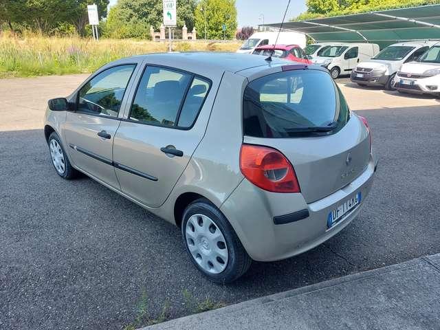 Renault Clio Clio III 2005 5p 1.2 16v Dynamique