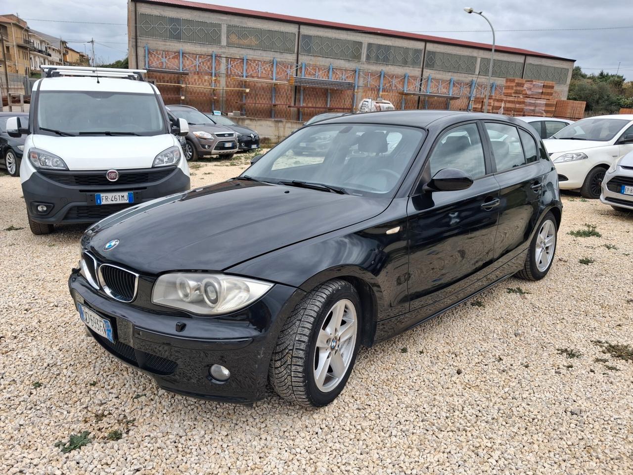 Bmw 118 118d cat 5 porte Attiva