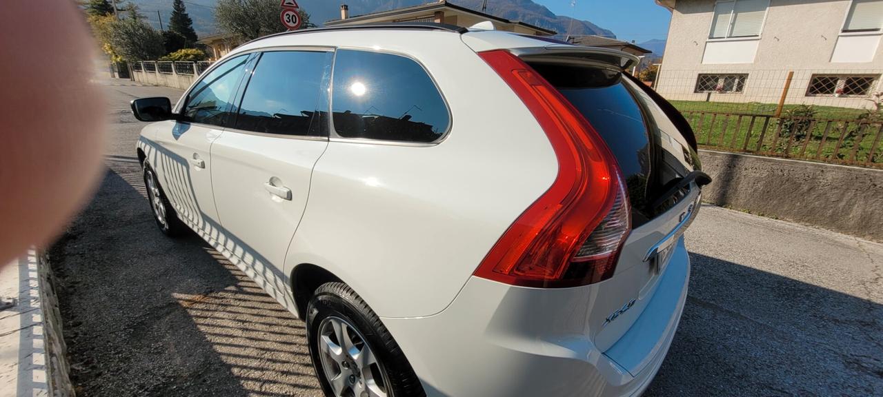 Volvo XC 60 XC60 D4 Geartronic Kinetic