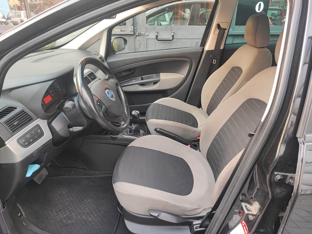 Fiat Grande Punto 5 porte cambio aut.