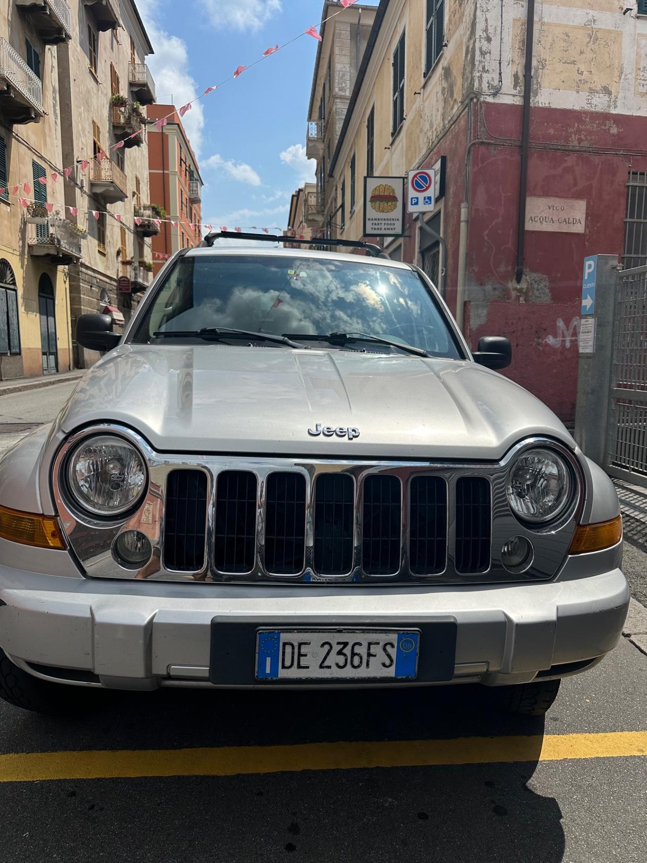 Jeep Cherokee 2.8 CRD Limited