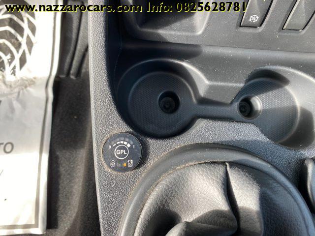 DACIA Duster 1.6 115CV 4x2 GPL Lauréate NAVIGATORE