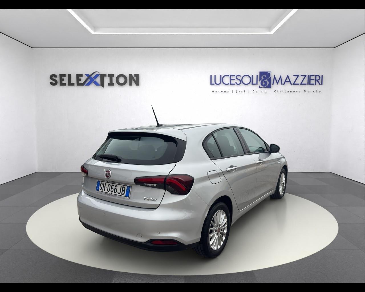 FIAT Tipo (2015-->) - Tipo 1.3 Mjt S&S 5 porte Business