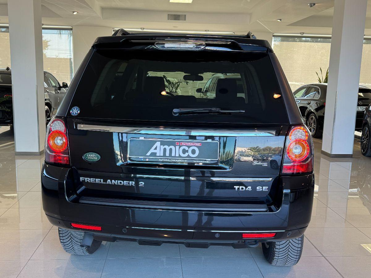LAND ROVER Freelander 2.2 TD4 SE Black Edition