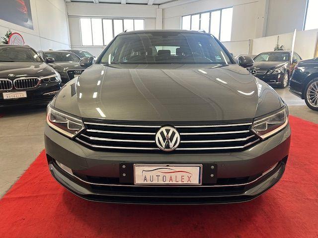 VOLKSWAGEN - Passat Variant Variant 2.0 tdi Highline 150cv