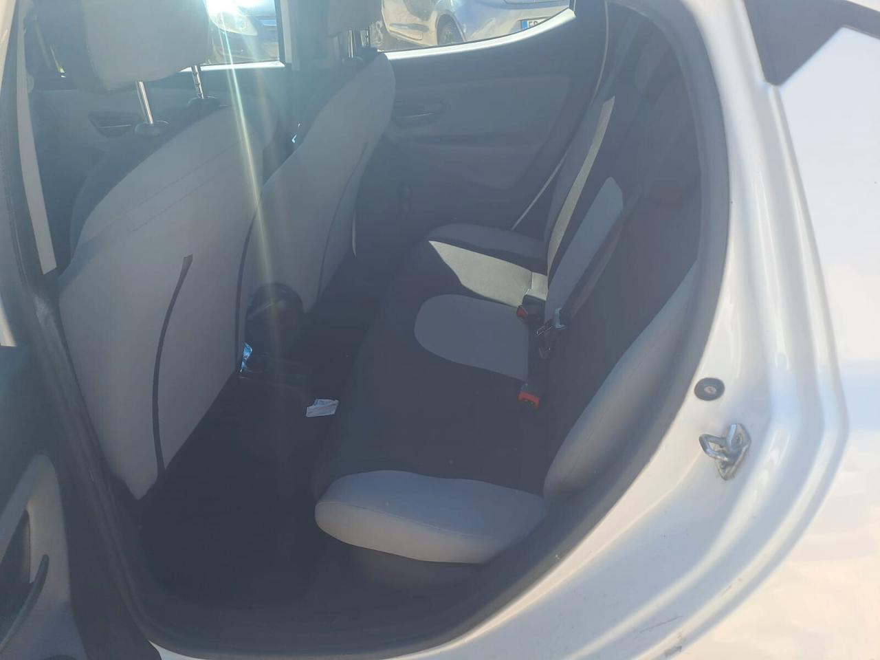Lancia Ypsilon 1.3 MJT