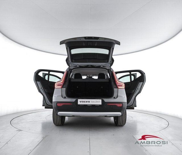 VOLVO XC40 2.0 b3 Essential auto