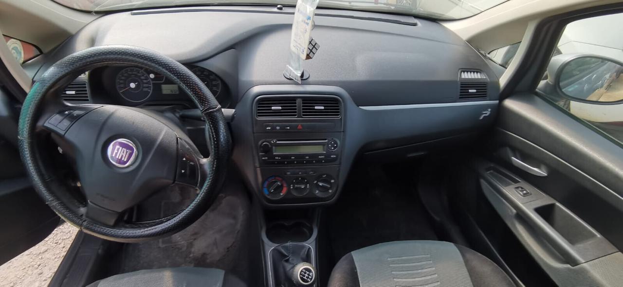 Fiat Grande Punto 1.3 MJT 75 CV 5 porte 2008 USATO