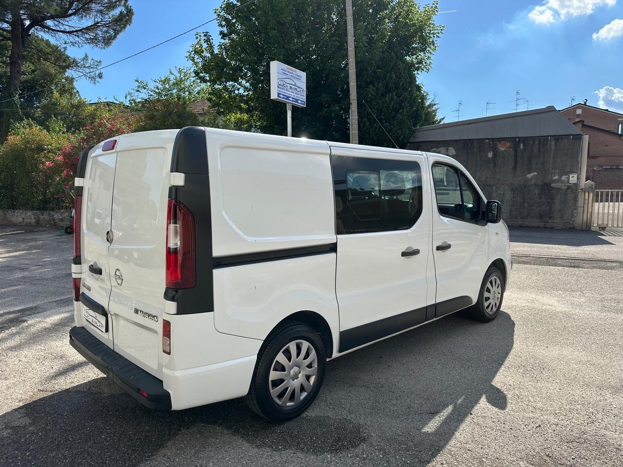 Opel Vivaro 1.6 BiTurbo S&S EcoFLEX PL - Poss Permuta