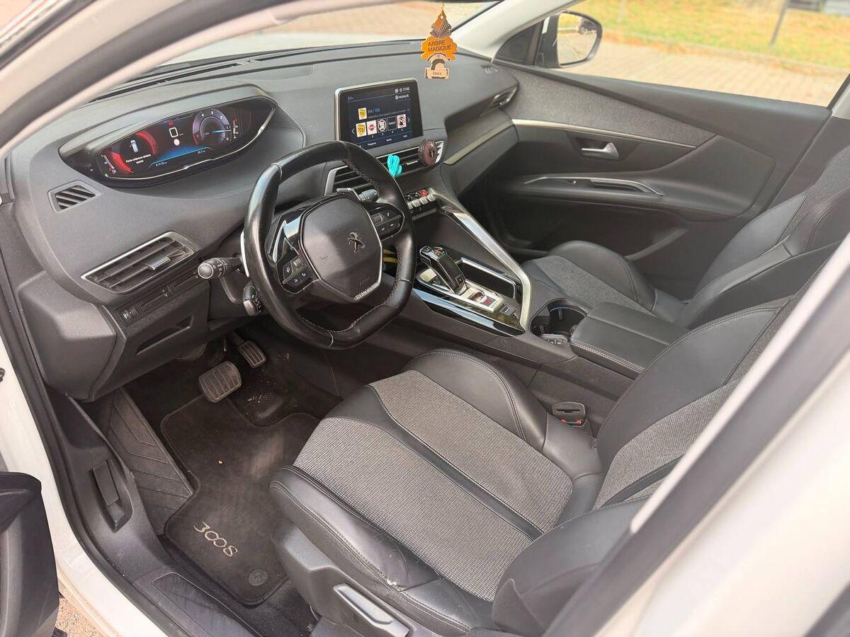 Peugeot 3008 1.5 bluehdi Allure s&s 130cv eat8