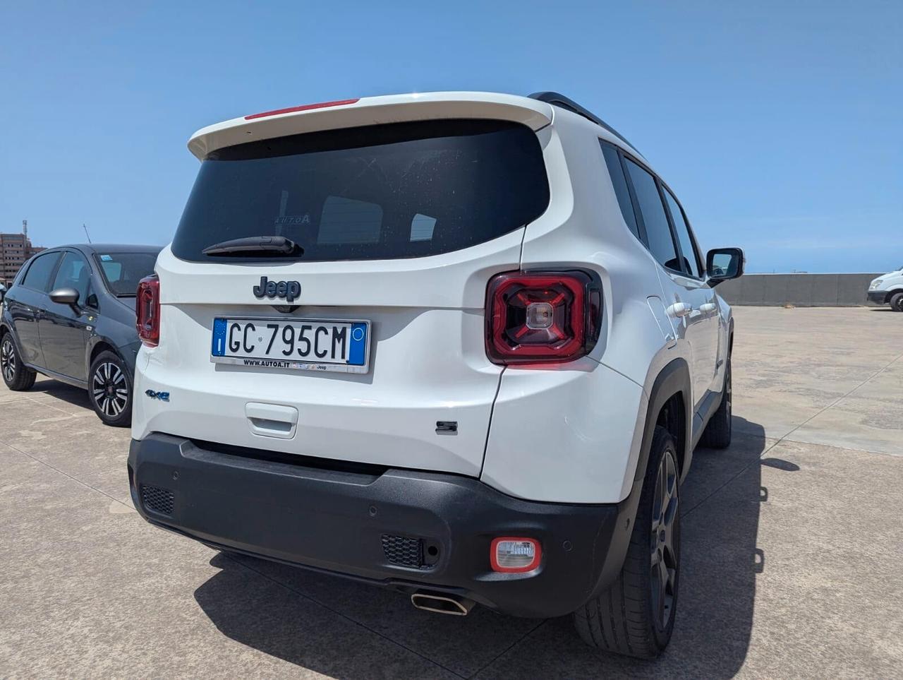 Jeep Renegade 1.3 T4 240CV PHEV 4xe AT6 S