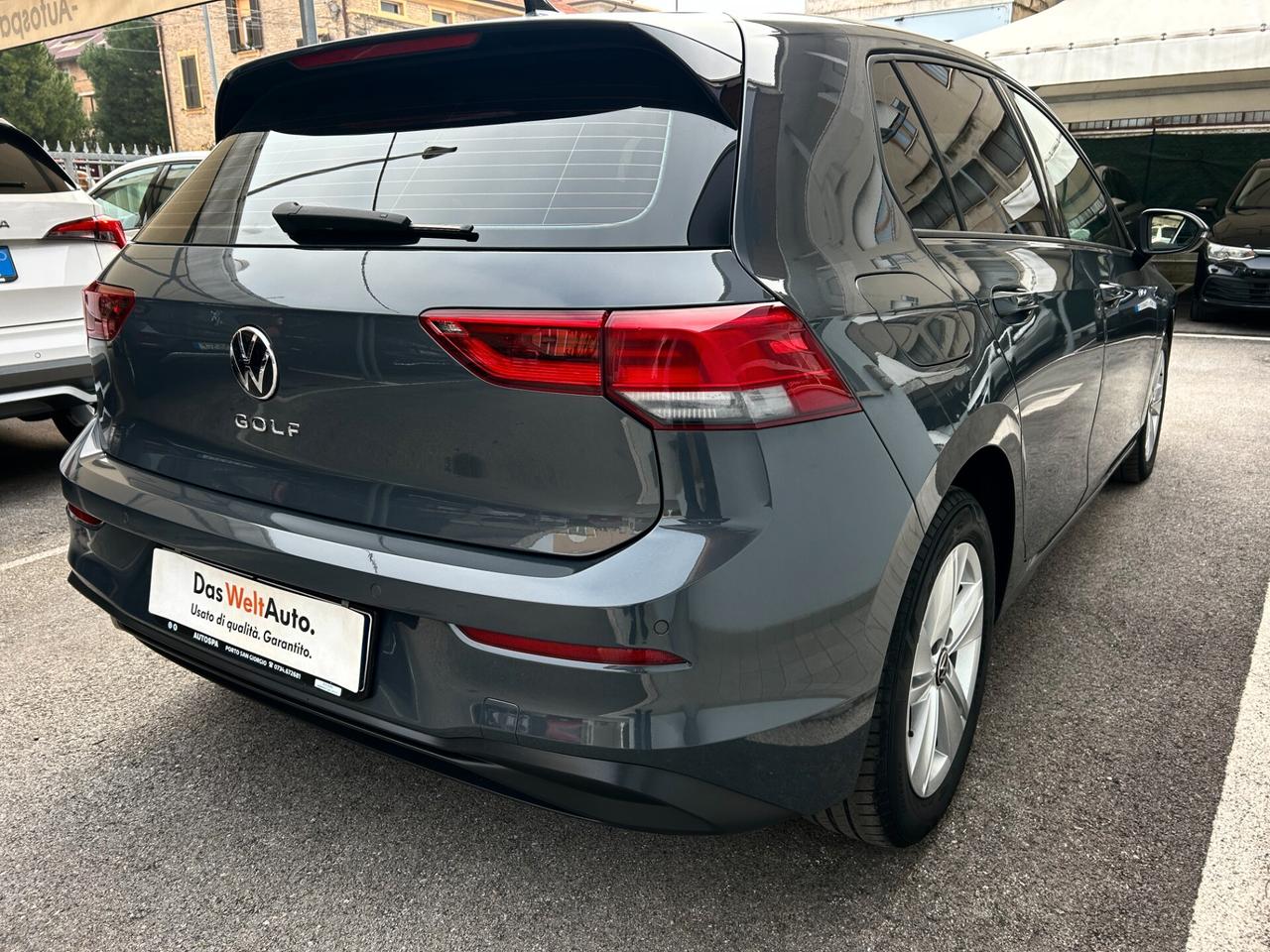 Volkswagen Golf 1.5 TGI DSG Life 2021