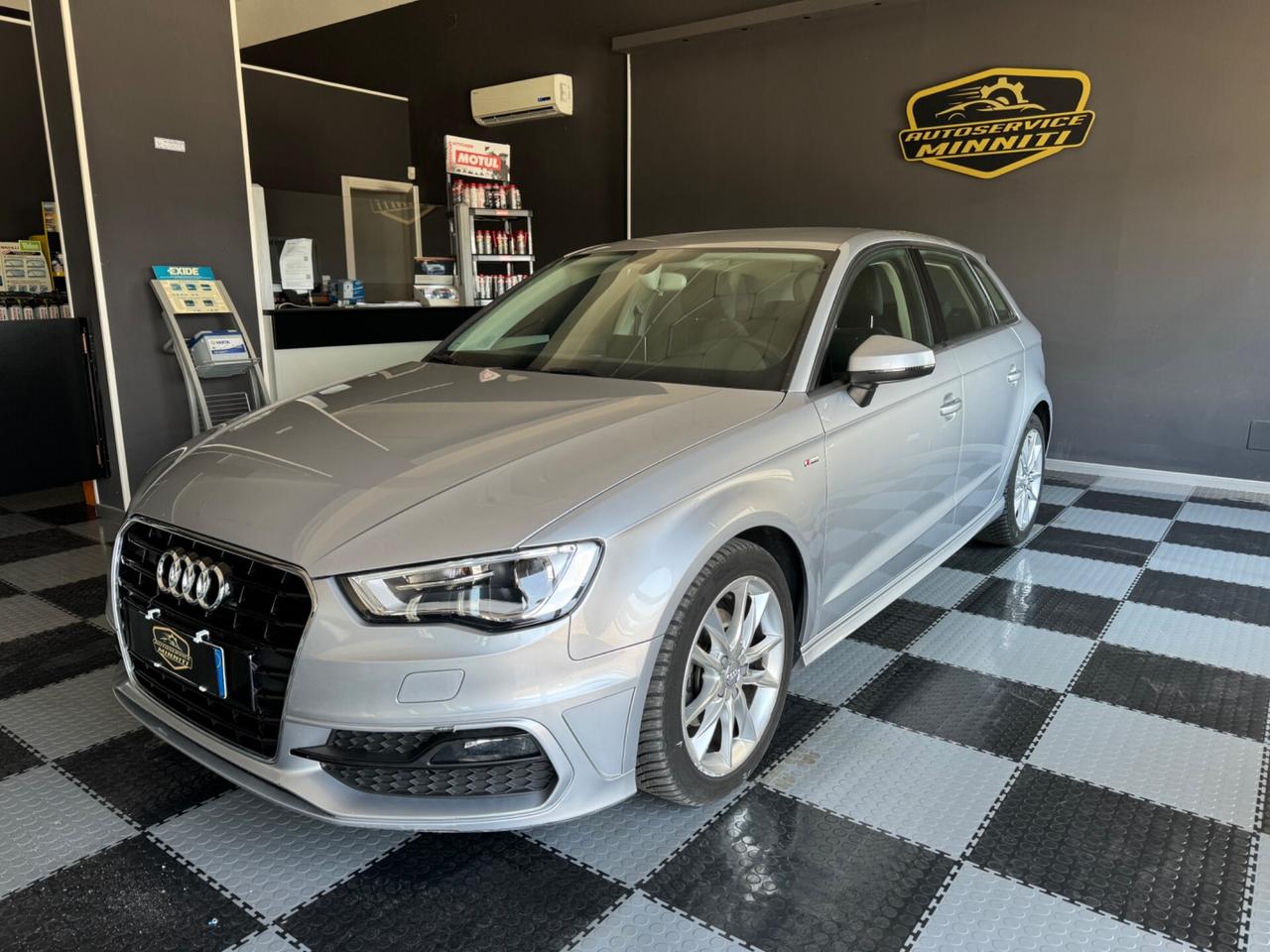 Audi A3 SPB 2.0 TDI 150 CV clean diesel s-line