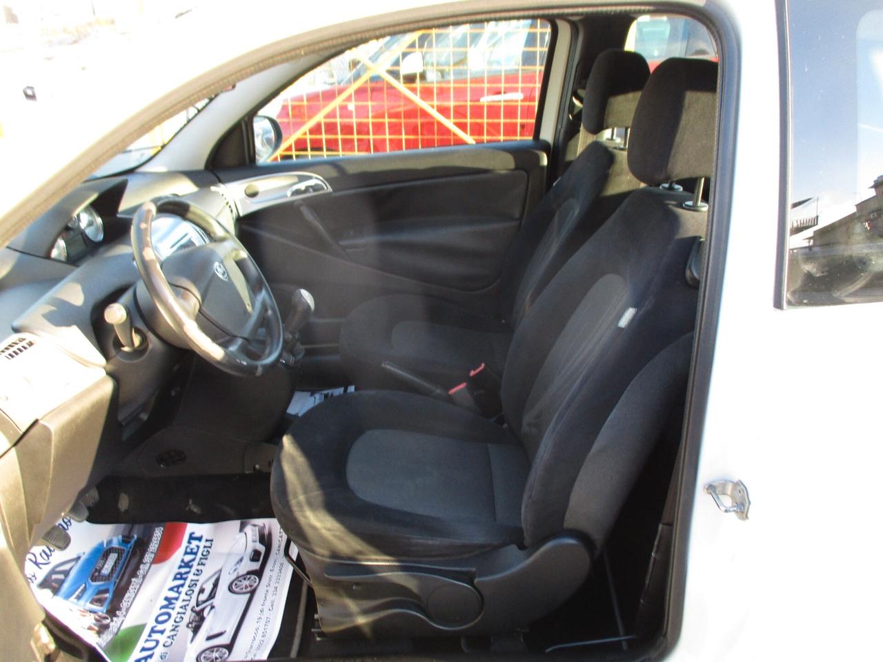 Lancia Ypsilon 1.3 MJT OK NEOPATENTATI 2011