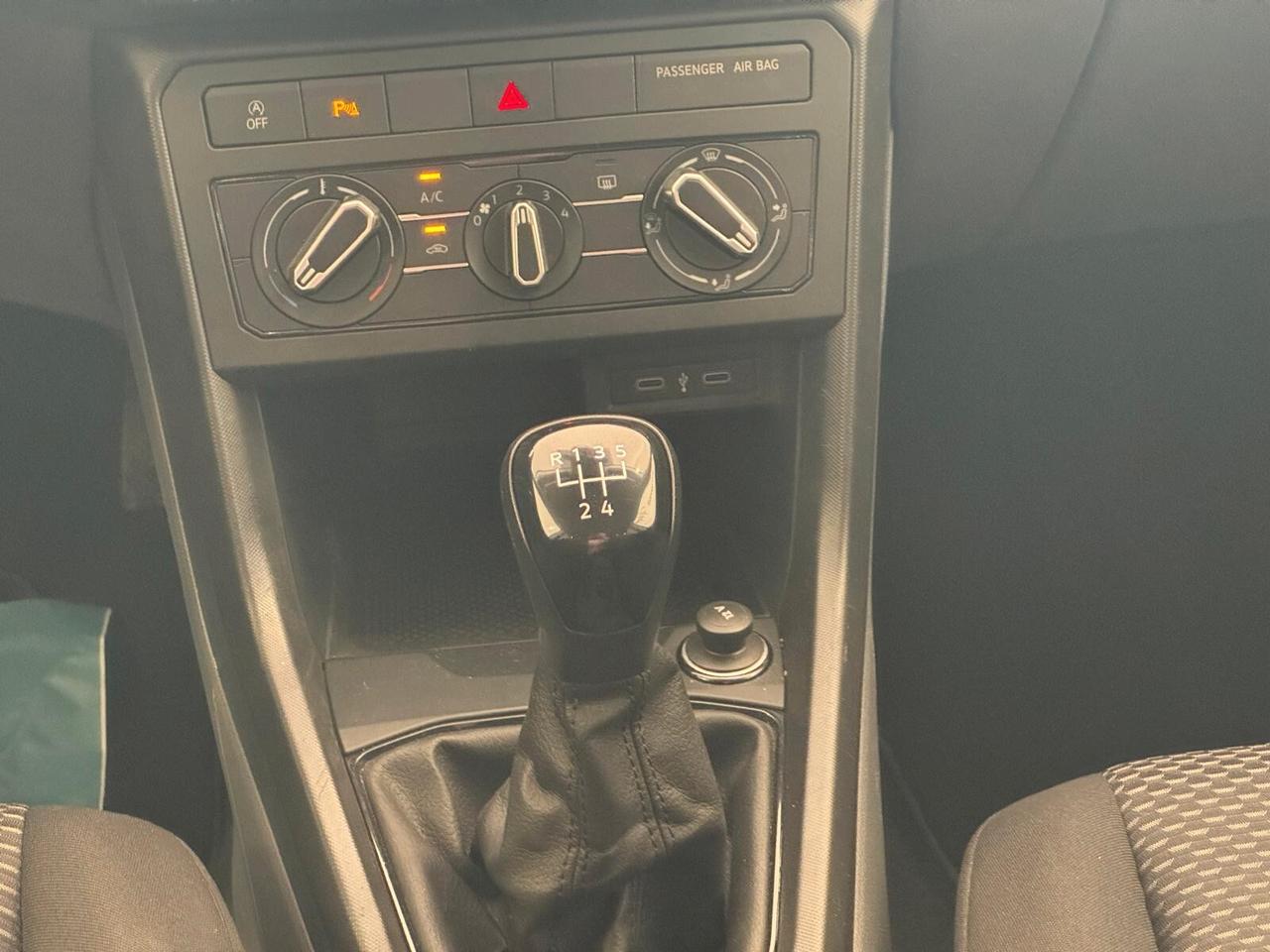 Volkswagen T-Cross 1.0 TSI Urban - 2021