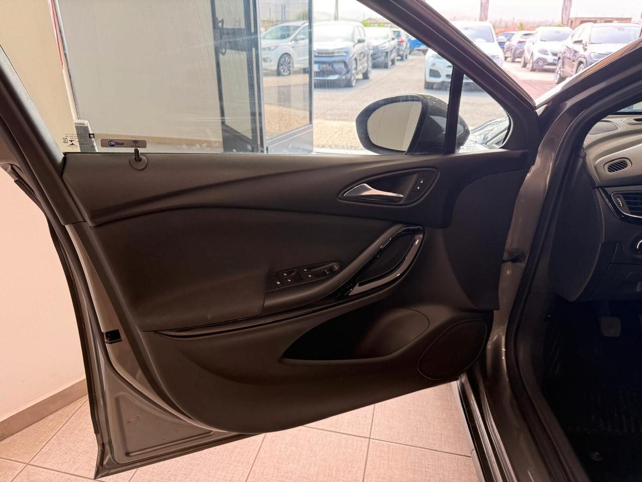 Opel Astra 1.6 BiTurbo CDTi Start&Stop 5 porte OPC Line