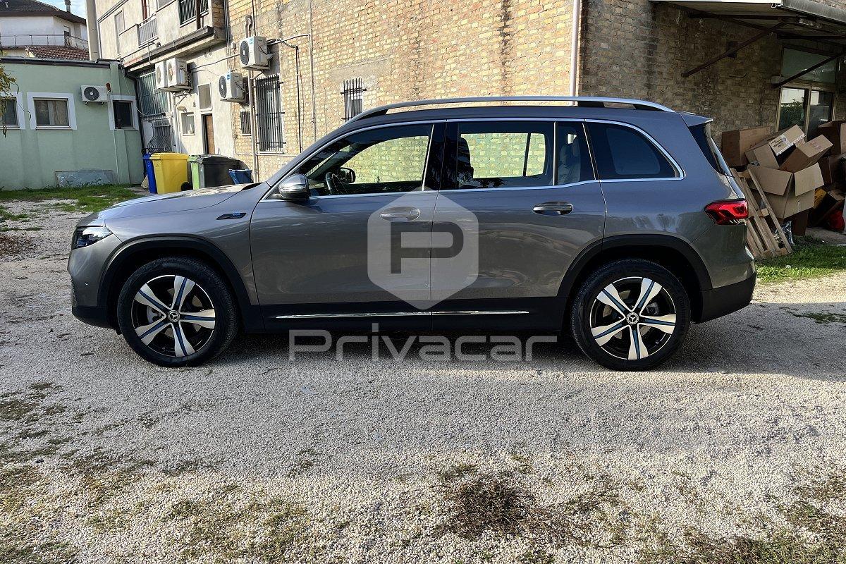 MERCEDES EQB 300 4Matic Premium