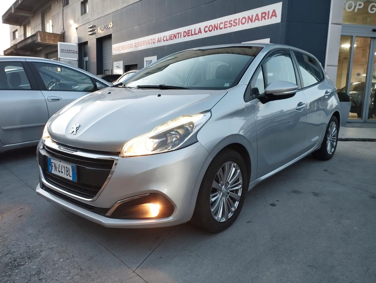 Peugeot 208 82 5 porte Active