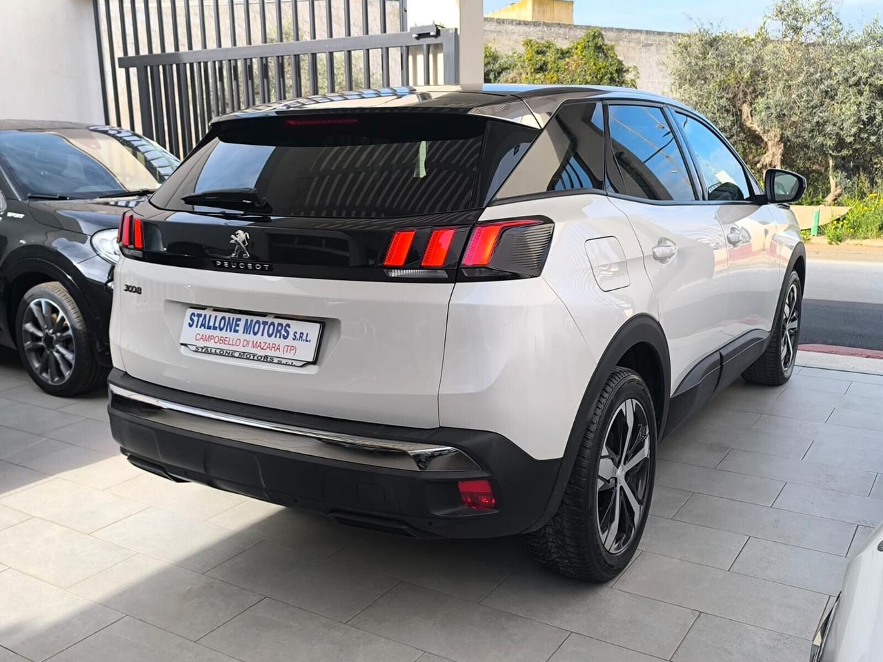 Peugeot 3008 BlueHDi 130 S&S EAT8 Business 2019