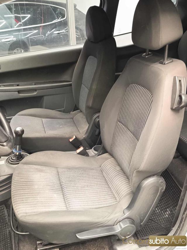 MITSUBISHI Colt 1.1 12V 3p. Inform