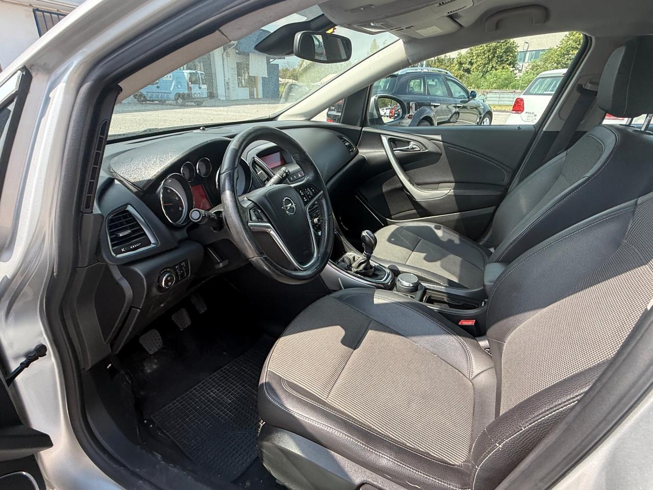 Opel Astra 1.7 CDTI 110CV 5 porte Cosmo