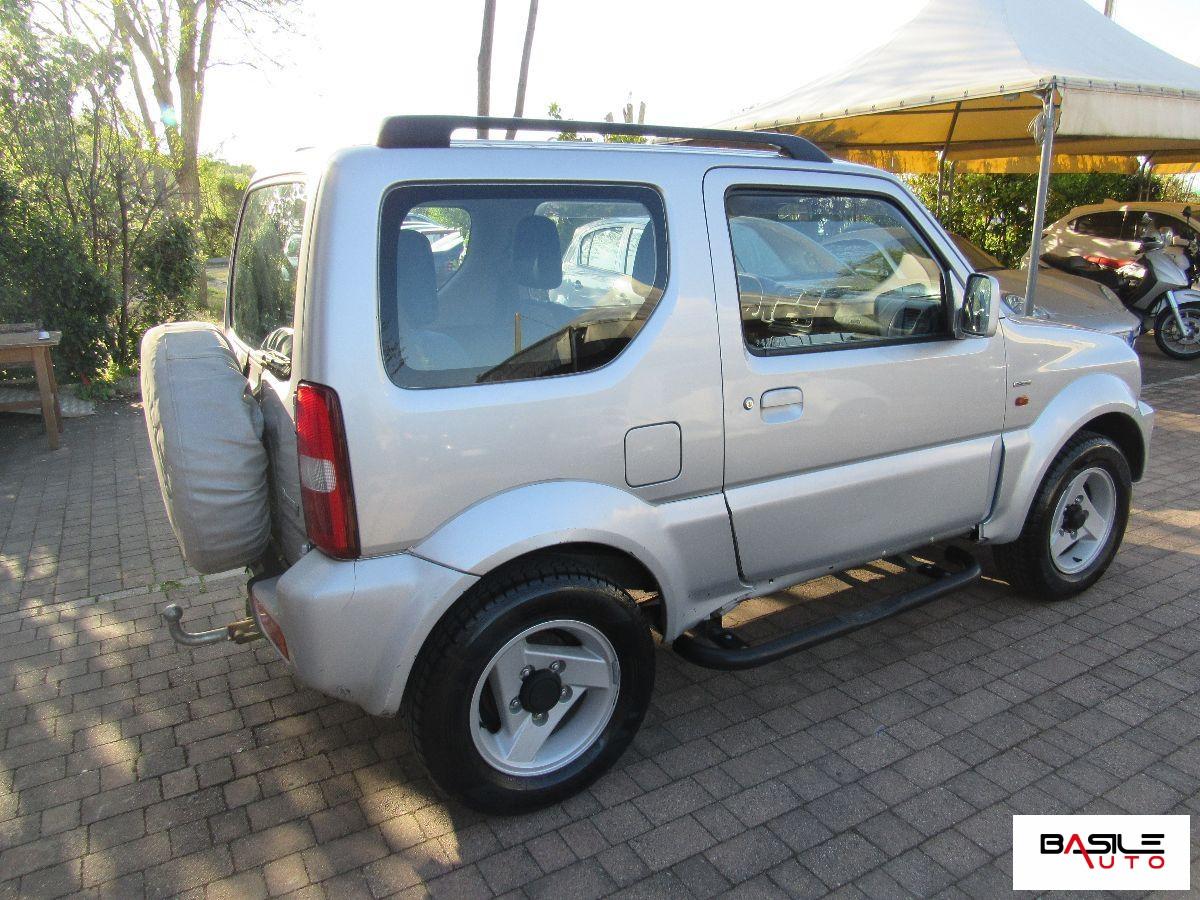 SUZUKI - Jimny - 1.3i 16V 4WD JLX Mode