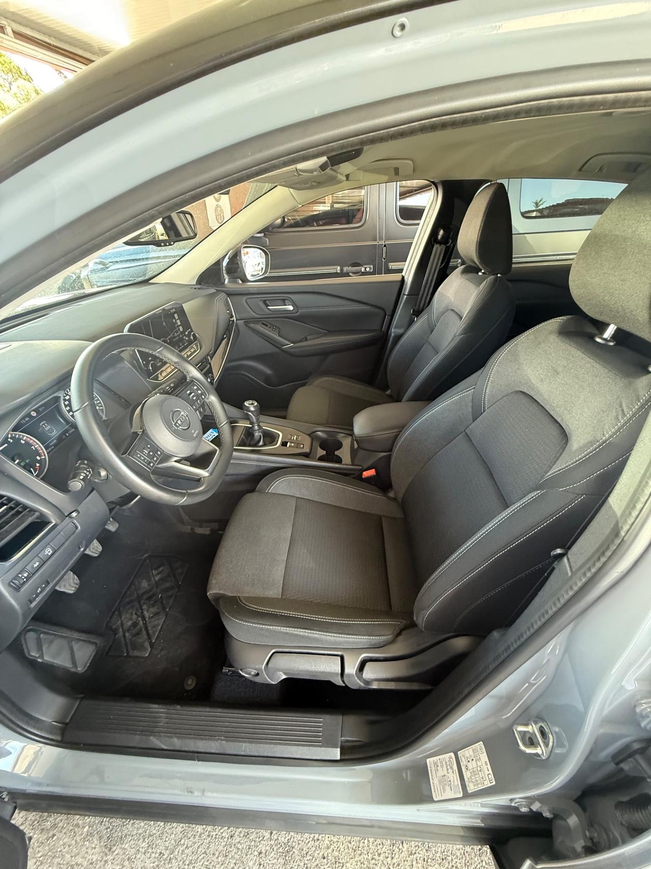 Qashqai MHEV 140 CV Tekna--rate-unipro-b-color