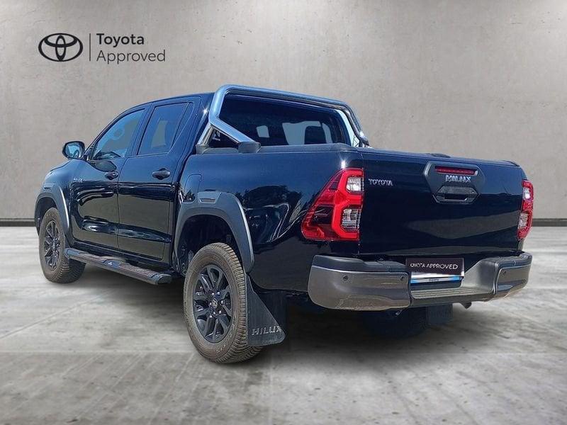 Toyota HiLux Double Cab 2.8 D Invincible 4WD A/T