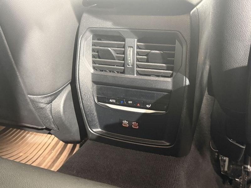 BMW Serie 3 320d 48V MSport Touring auto
