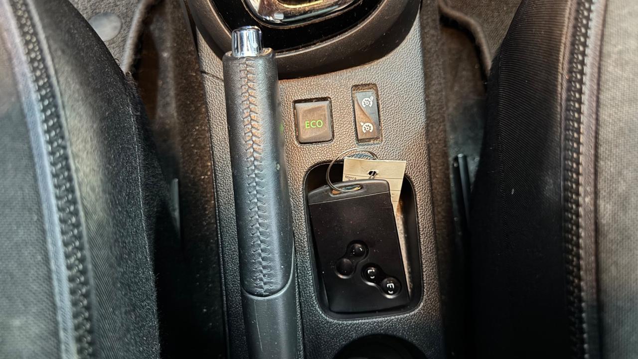 Renault Captur dCi 8V 90 CV EDC Start&Stop Energy Intens