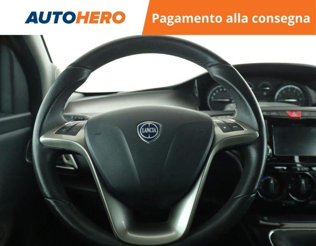 LANCIA Ypsilon 1.2 69 CV 5 porte Gold