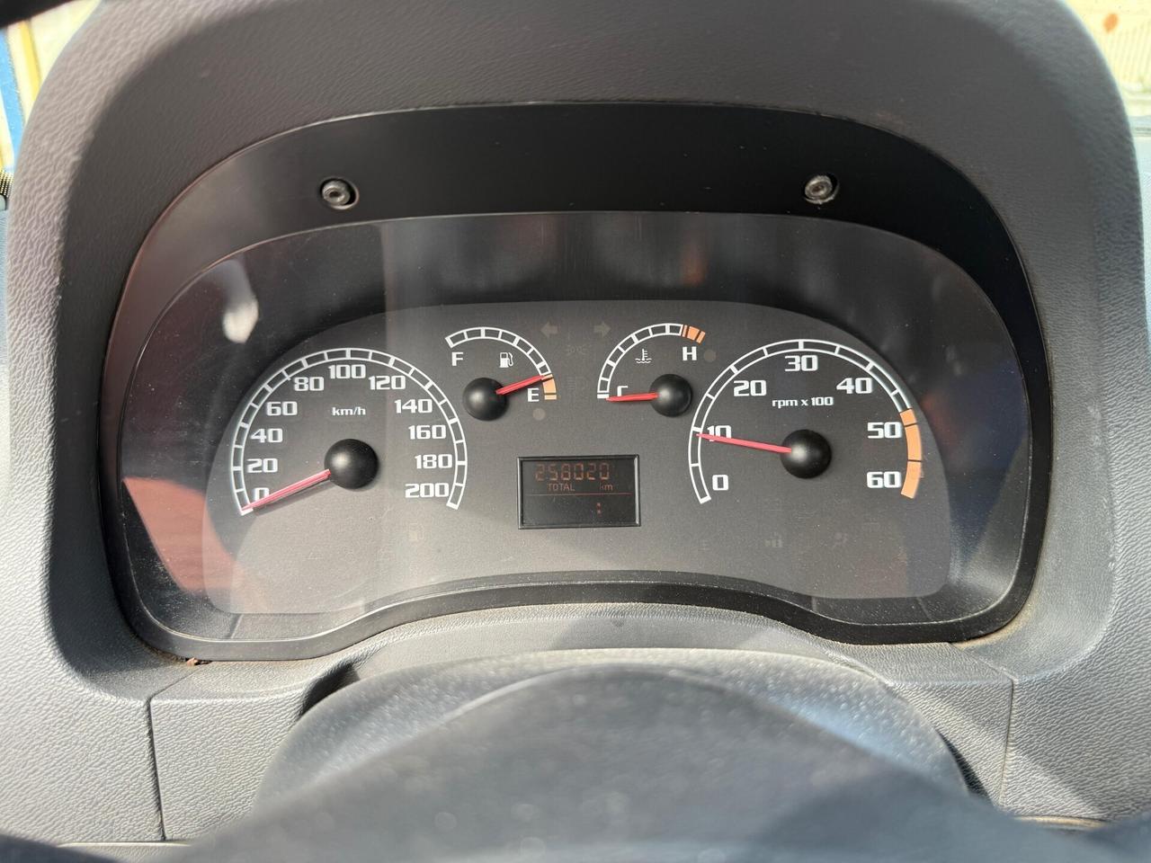 FIAT STRADA 1.3 MJT 85 CV - PICK-UP
