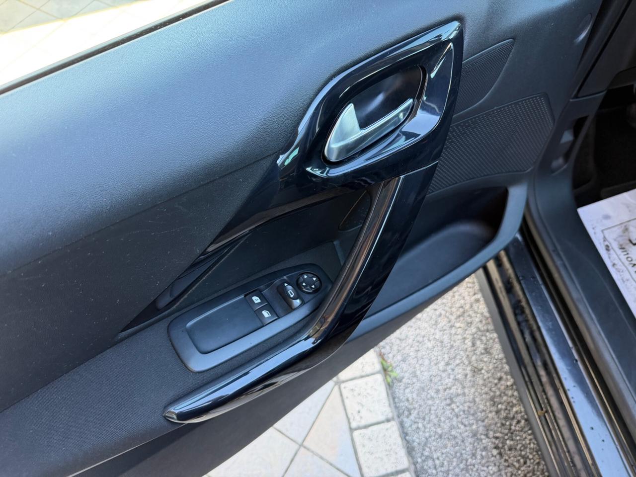 Peugeot 208 1.4 Diesel Neopatentati