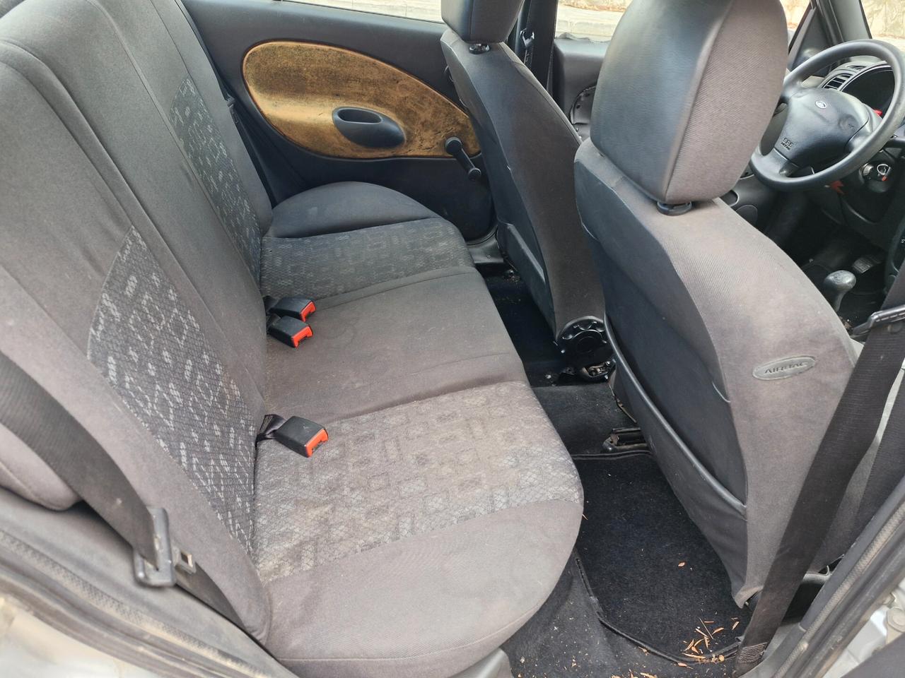 Ford Fiesta 1.2i 16V cat 5 porte Ghia
