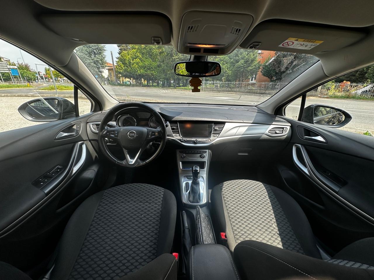 Opel Astra 1.6 CDTi 136CV aut. Sports Tourer Business