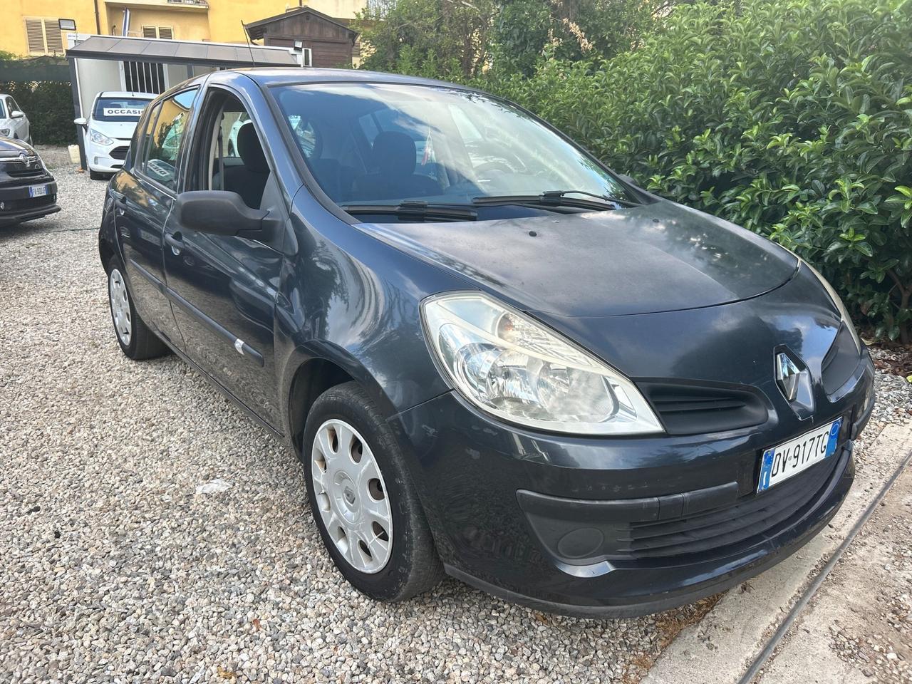 Renault Clio 1.2 16V 5 porte Dynamique