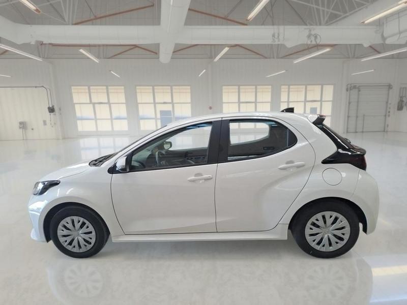 TOYOTA YARIS HYBRID 92CV ACTIVE 5 PORTE BERLINA